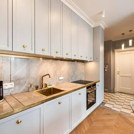 Apartment Luxury Garden Warsaw